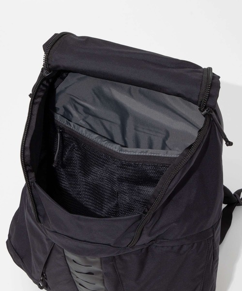 MYSTERY RANCH(ミステリーランチ)の「MYSTERY RANCH RIPRUCK 24L ミステリーランチ リップラック 24L バックパック(バックパック/リュック・メンズ・ブラック・FREE)」の8枚目の写真