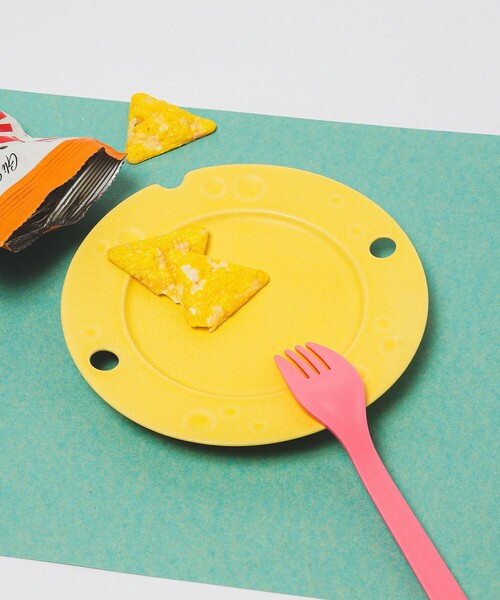 bpr BEAMS（ビーピーアール ビームス ）の「miyama. / cheese 18cmプレート イエローチーズ（食器・レディース・イエロー・ONE SIZE）」の2枚目の写真