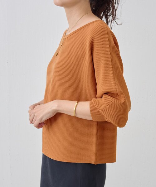 美品୨୧BEARDSLEY ビアズリー 後ろパールニット　半袖ニット 後ろパールニット（ニット/セーター）｜BEARDSLEY（ビアズリー