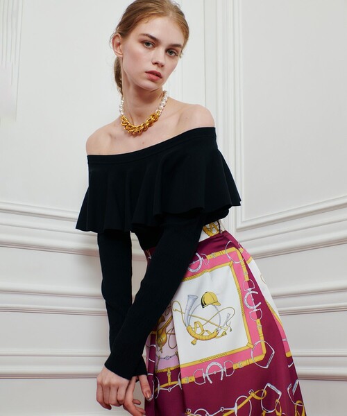 LOULOU WILLOUGHBY(ルルウィルビー)の「【LOULOU WILLOUGHBY】ラッフルオフショルプルオーバー(ニット/セーター・レディース・ブラック/レッド/オフホワイト・2)」の14枚目の写真