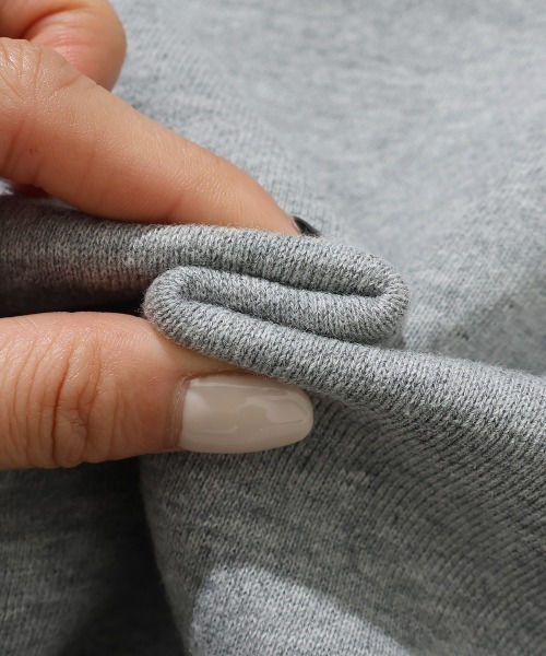 KRIFF MAYER（クリフメイヤー）の「サガラ刺繍裏起毛クルー(ロゴ)（スウェット・メンズ・ナチュラル/グレー/ブラウン/レッド/グリーン/カラフル/チャコール/パープル・MEDIUM/X-LARGE/LARGE）」の16枚目の写真