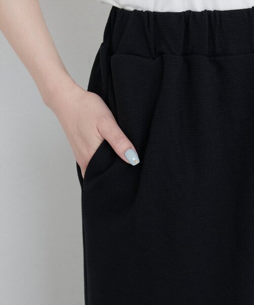 natural couture(ナチュラルクチュール)の「ワッフル風カットソータイトスカート(スカート・レディース・ライトベージュ/ブラック/レッド・FREE)」の22枚目の写真