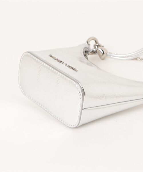 CHARLES & KEITH(チャールズ & キース)の「Augustine オーガスティン マイクロバッグ(ハンドバッグ・レディース・ブラック/クリーム/シルバー・XXS)」の11枚目の写真