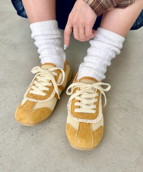 SOLLON.（ソルロン）の「【靴紐2種set】フリルレーススニーカー（スニーカー・レディース・ピンク/イエロー/ホワイト・24.5cm/23.5cm/22.5cm）」の12枚目の写真