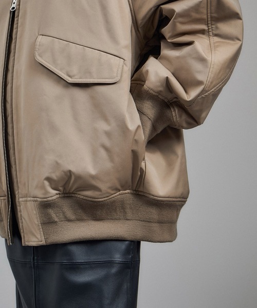 SALON adam et rope'（サロン アダム エ ロペ）の「FURLO DOWN 2WAYフライトジャケット / ファーロダウン（ダウンジャケット/コート・レディース・ブラック/ベージュ・FREE）」の15枚目の写真