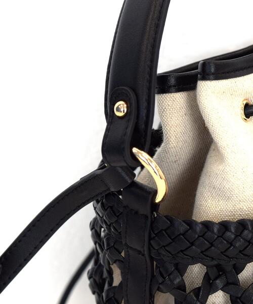 DRESSTERIOR(ドレステリア)の「【otonaMUSE5月号掲載/3WAY】メッシュ&キャンバス バケツBAG(ハンドバッグ・レディース・ブラック・00)」の5枚目の写真