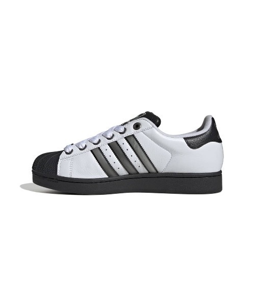 adidas(アディダス)の「adidas Originals SUPERSTAR II(アディダスオリジナルス スーパースター II)(スニーカー・メンズ・ホワイト系・23cm/23.5cm/24cm/24.5cm/25cm/25.5cm/26cm/26.5cm/27cm/27.5cm/28cm/28.5cm/29cm)」の2枚目の写真