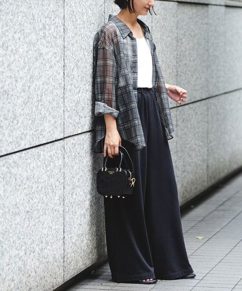 URBAN RESEARCH（アーバンリサーチ）の「シアーチェックオーバーシャツ（シャツ/ブラウス・レディース・ブラウン/グレー・FREE）」の8枚目の写真