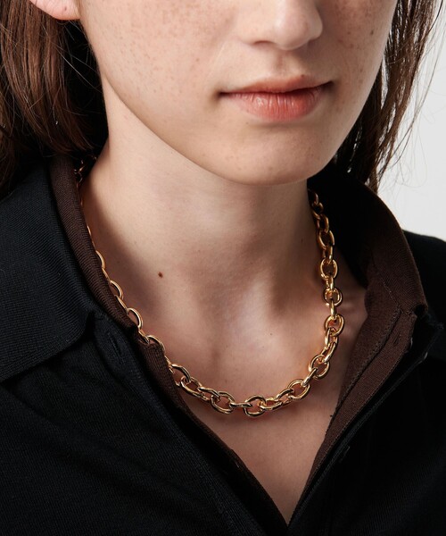 UNITED ARROWS(ユナイテッドアローズ)の「THICK チェーン ネックレス(ネックレス・レディース・シルバー/ゴールド・FREE)」の2枚目の写真