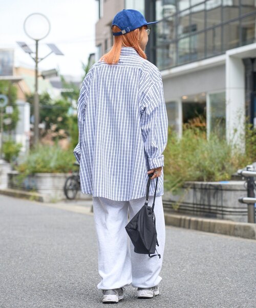 CIAOPANIC TYPY（チャオパニックティピー）の「【PATTIPATTI】ユニセックスオーバーシャツ（シャツ/ブラウス・メンズ・ブルー/ネイビー/ダークブルー/ホワイト・MEDIUM/LARGE）」の20枚目の写真