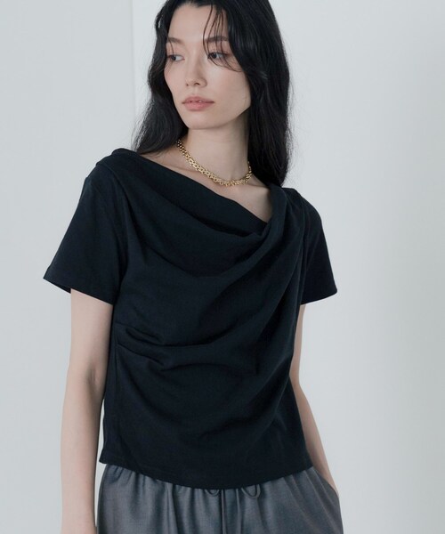 GALLEST(ギャレスト)の「ドレープクロップドカットソー(Tシャツ/カットソー・レディース・オフホワイト/ブラック/ホワイト・38)」の18枚目の写真