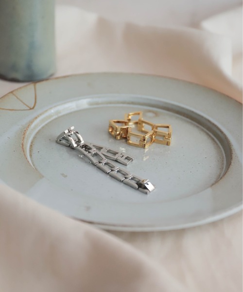 rapiecage（ラピエサージュ）の「デッドストックウォッチブレス（ブレスレット・レディース・シルバー/ゴールド・FREE）」の6枚目の写真