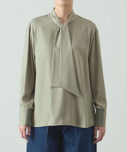 CAST:（キャストコロン）の「【着回し抜群】アシンメトリーボウタイブラウス（シャツ/ブラウス・レディース・ネイビー/グリーン/オフホワイト・S/M）」の9枚目の写真
