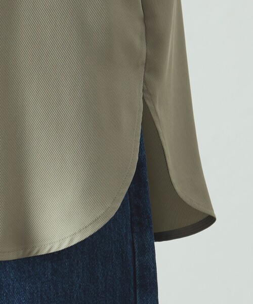 CAST:（キャストコロン）の「【着回し抜群】アシンメトリーボウタイブラウス（シャツ/ブラウス・レディース・ネイビー/グリーン/オフホワイト・S/M）」の14枚目の写真