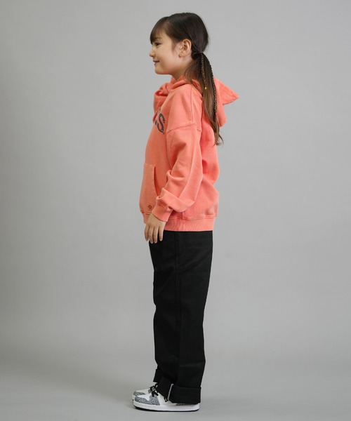 Dickies（ディッキーズ）の「【ムラサキスポーツ限定】Dickies/ディッキーズ DK Pigment dye hoodie キッズ パーカー 253K30M203（パーカー・キッズ・ブラック/オレンジ/グリーン・130cm/140cm/150cm/160cm）」の11枚目の写真