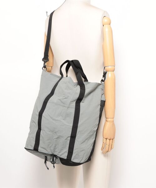 Gramicci(グラミチ)の「/GRAMICCI/NYLON PACKABLE TOTE(トートバッグ・メンズ・ブラック/グレー・FREE)」の20枚目の写真