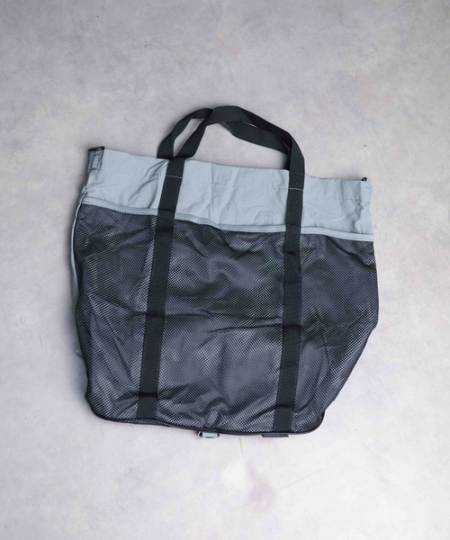 Gramicci(グラミチ)の「/GRAMICCI/NYLON PACKABLE TOTE(トートバッグ・メンズ・ブラック/グレー・FREE)」の2枚目の写真