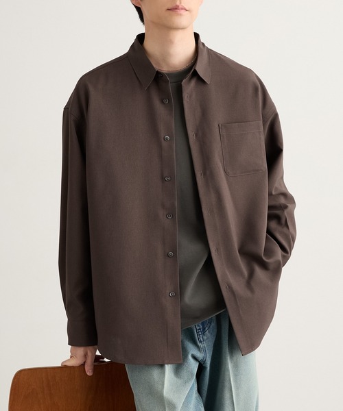 MONO-MART(モノマート)の「【EASY COMFORTシリーズ】ハイコンフォート フレンチフロント レギュラーカラーシャツ〈UVカット・速乾・イージーケア〉(シャツ/ブラウス・メンズ・オフホワイト/ブルー/スミクロ/モカ/グレー系/ブルー系/ブラウン/チャコール/ブラウン系/ネイビー/ベージュ系/ブルー系2/ネイビー系/ブルー系3/ブラック系・S/M/L)」の8枚目の写真