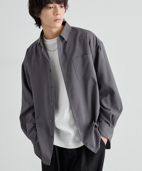 MONO-MART（モノマート）の「ハイコンフォート フレンチフロント レギュラーカラーシャツ〈UVカット・速乾・イージーケア〉（シャツ/ブラウス・メンズ・オフホワイト/ブルー/スミクロ/モカ/グレー系/ブルー系/ブラウン/チャコール・S/M/L）」の15枚目の写真