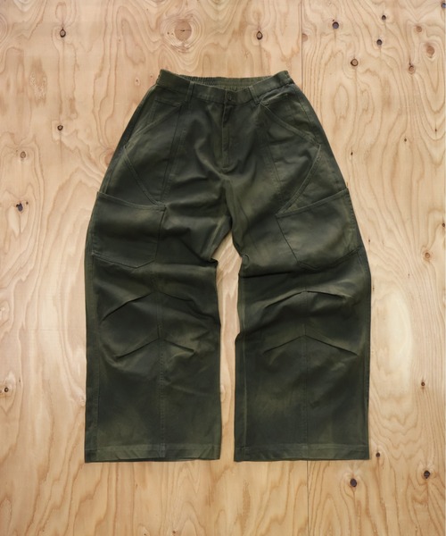 many men many mind(メニーメンメニーマインド)の「MANYMENMANYMINDS / ヴィンテージ加工コットンツイル/タックパンツ(チノパンツ・メンズ・カーキ/ブラウン/ブラック・LARGE/MEDIUM)」の3枚目の写真