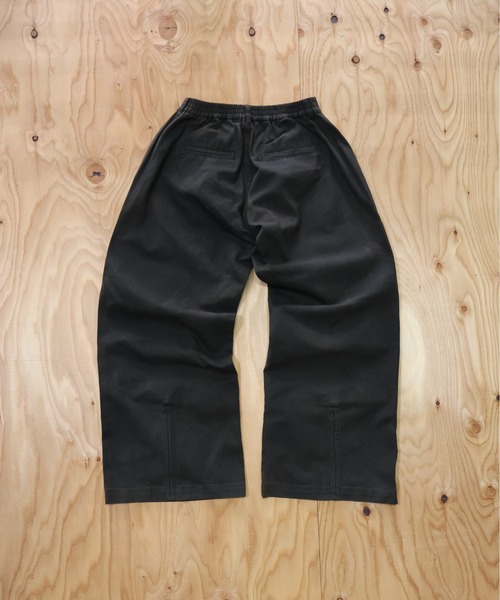 many men many mind(メニーメンメニーマインド)の「MANYMENMANYMINDS / ヴィンテージ加工コットンツイル/タックパンツ(チノパンツ・メンズ・カーキ/ブラウン/ブラック・LARGE/MEDIUM)」の6枚目の写真
