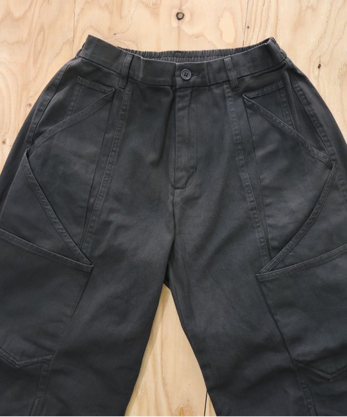 many men many mind(メニーメンメニーマインド)の「MANYMENMANYMINDS / ヴィンテージ加工コットンツイル/タックパンツ(チノパンツ・メンズ・カーキ/ブラウン/ブラック・LARGE/MEDIUM)」の12枚目の写真