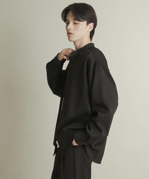 SENSE OF PLACE by URBAN RESEARCH(センスオブプレイスバイアーバンリサーチ)の「ウールライクバンドカラールーズシャツ(シャツ/ブラウス・メンズ・ネイビー/ベージュ系その他/ブラック/ライトベージュ/チャコールグレー・MEDIUM/LARGE)」の9枚目の写真