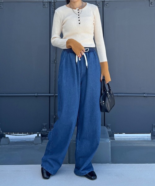 ISOOK(アイスー)の「【ISOOK / アイスー】配色キーネックリブニット / ヘンリーネック レイヤードライク トップス プルオーバー キーネック クルーネック 長袖 ロングスリーブ 指穴 サムホール アイボリー グレー ブラウン チャコール ZOZOTOWN限定(ニット/セーター・レディース・グレー/アイボリー/チャコール/ブラウン・FREE)」の9枚目の写真