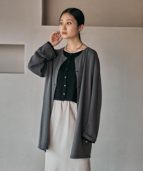 LEPSIM（レプシィム）の「12ゲージレイヤード風カーディガンチュニック　577857（カーディガン/ボレロ・レディース・チャコールグレー/ブラック/アイボリー・FREE）」の5枚目の写真