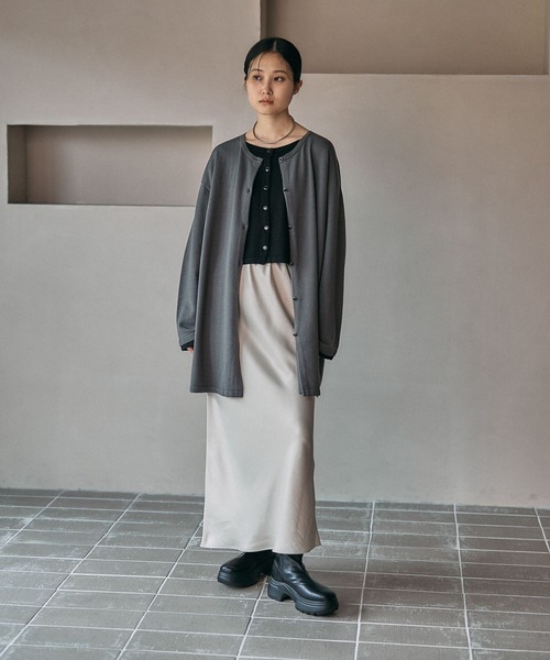 LEPSIM（レプシィム）の「12ゲージレイヤード風カーディガンチュニック　577857（カーディガン/ボレロ・レディース・チャコールグレー/ブラック/アイボリー・FREE）」の7枚目の写真