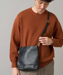 a.v.v（アーヴェヴェ）の「ショルダーバッグ【ドコデモBAGシリーズ】（その他小物）」