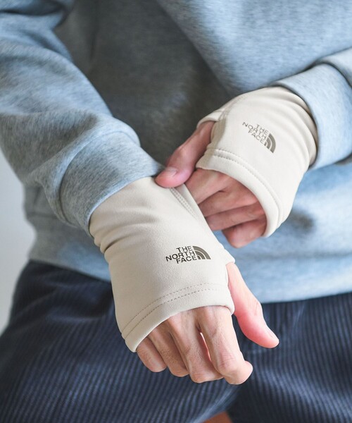 THE NORTH FACE（ザノースフェイス）の「＜THE NORTH FACE＞ハンドウォーマー グローブ（手袋・メンズ・ナチュラル/ブラック/オリーブ・FREE）」の2枚目の写真