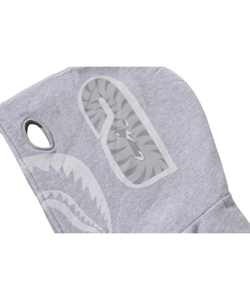 A BATHING APE（アベイシングエイプ）の「SKELETON SHARK HEAVY WASHED 