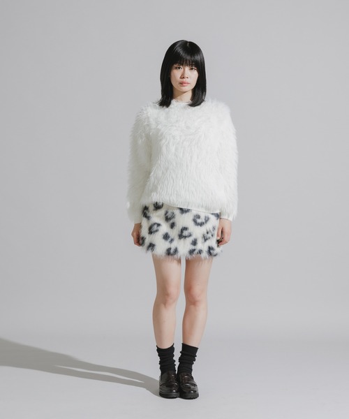 Chick（チック）の「Faux Fur Knit Mini Skirt / フェイクファーニットミニスカート（スカート・レディース・ホワイト/アニマル・FREE）」の6枚目の写真