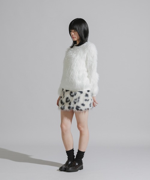 Chick（チック）の「Faux Fur Knit Mini Skirt / フェイクファーニットミニスカート（スカート・レディース・ホワイト/アニマル・FREE）」の8枚目の写真
