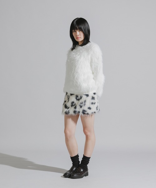 Chick（チック）の「Faux Fur Knit Mini Skirt / フェイクファーニットミニスカート（スカート・レディース・ホワイト/アニマル・FREE）」の9枚目の写真