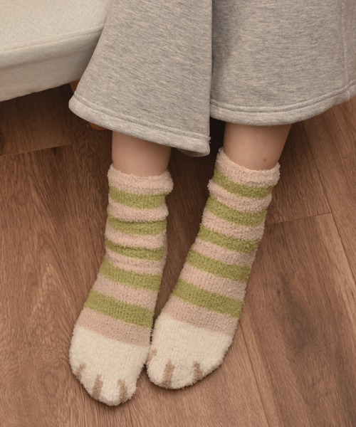 VIBGYOR Women(ヴィブジョー ウィメン)の「【float】ふわふわ モコモコ ネコ柄 パステル カラー デザイン ルームソックス【12色展開】(ソックス/靴下・レディース・グレー系1/ベージュ系2/グリーン系2/ブルー系3/ブルー系1/ピンク系1/ピンク系2/ピンク系3/グリーン系1/ベージュ系3/グリーン系3/ブルー系2・FREE)」の5枚目の写真