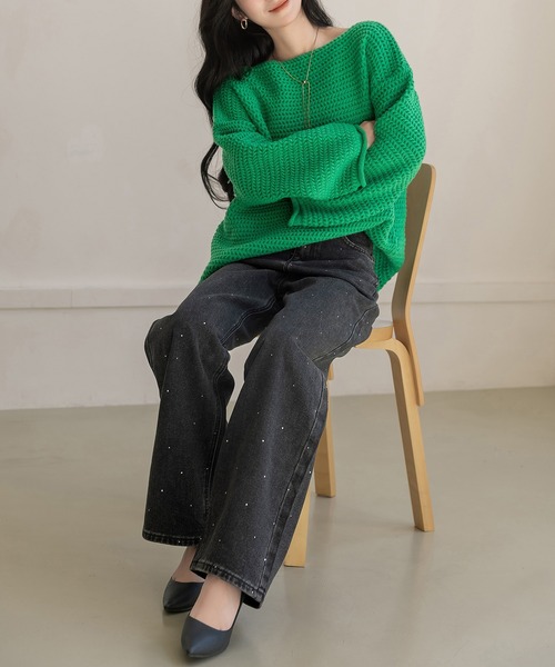 DAY CLOSET（デイ クローゼット）の「【ウォッシュ加工/穿くだけトレンド】大人っぽ煌めきラインストーンストレートデニムパンツ（デニムパンツ・レディース・ライトブルー/インディゴブルー/ブラック・L/S/M）」の5枚目の写真