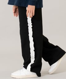and D. petit main（アンドディープティマイン）の「サイドフリル裏毛ワイドパンツ（その他パンツ・キッズ）」