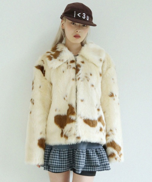UGLY SHADOW(アグリーシャドウ)の「【Uglyshadow】MILK COW FUR JACKET / 【アグリーシャドウ】ミルクカウファージャケット(ブルゾン・レディース・ホワイト/アイボリー・ONE SIZE)」の16枚目の写真