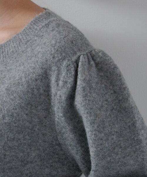 Kastane（カスタネ）の「*2WAYバルーンニットカーディガン（カーディガン/ボレロ・レディース・グレー/アイボリー/ブラック・FREE）」の8枚目の写真