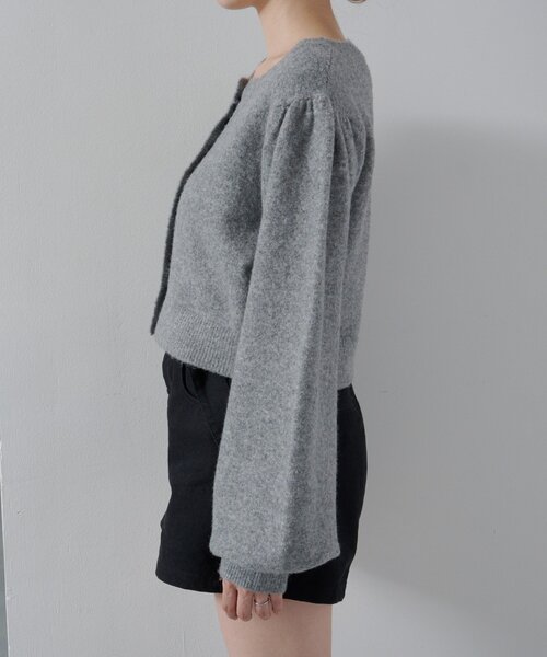 Kastane（カスタネ）の「*2WAYバルーンニットカーディガン（カーディガン/ボレロ・レディース・グレー/アイボリー/ブラック・FREE）」の15枚目の写真