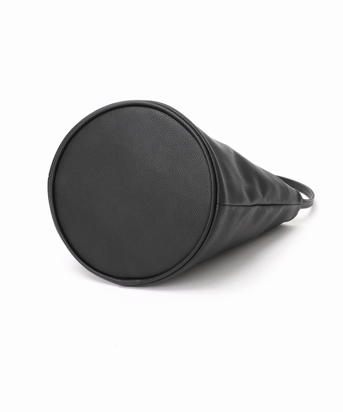 LE TALON(ルタロン)の「LE TALON bucket bag(ショルダーバッグ・レディース・ブラック/ベージュ・FREE)」の17枚目の写真