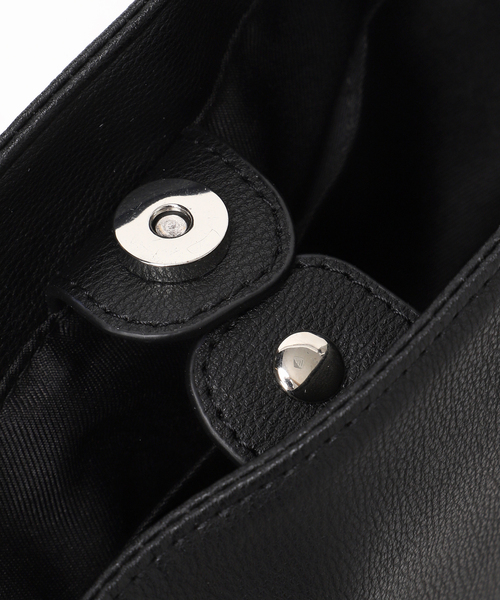 LE TALON(ルタロン)の「LE TALON bucket bag(ショルダーバッグ・レディース・ブラック/ベージュ・FREE)」の21枚目の写真