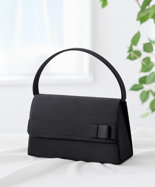 CARETTE（カレット）の「グログランリボン ブラックバッグ【喪服 礼服 ブラックフォーマル】（ハンドバッグ・レディース・ブラック・FREE）」の2枚目の写真