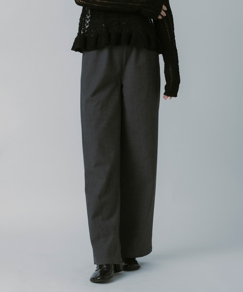 AJUGA.(アジュガ)の「ノータックスマートワイドパンツ(スラックス・レディース・グレー/ブラック/ホワイト・S/M)」の22枚目の写真