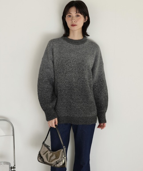 shetila(シェティラ)の「ラメグラデ クルーニット プルオーバー(ニット/セーター・レディース・ライトグレー/チャコール/ベージュ・M)」の22枚目の写真