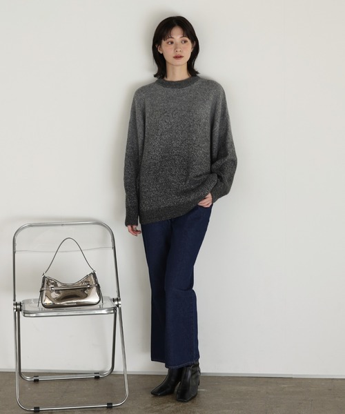 shetila(シェティラ)の「ラメグラデ クルーニット プルオーバー(ニット/セーター・レディース・ライトグレー/チャコール/ベージュ・M)」の16枚目の写真