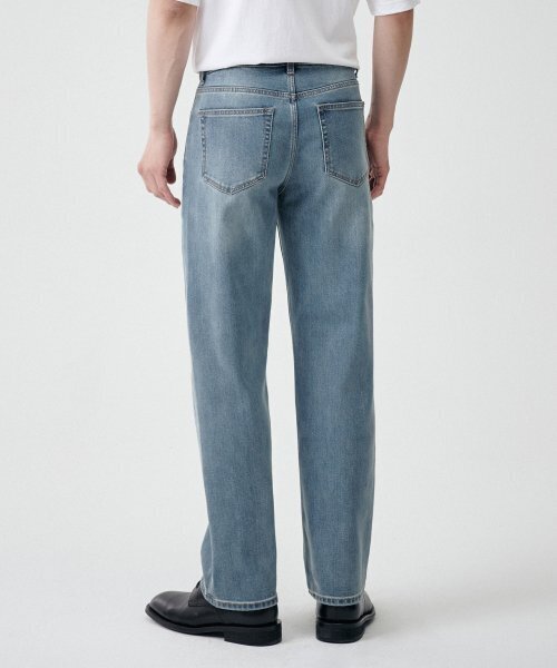 MUSINSA STANDARD（ムシンサスタンダード）の「[クールタンダード] ストレートデニムパンツ [ライトインディゴ]（デニムパンツ・メンズ・その他・40/31/33/26/27/28/29/38/42/36/34/32/30）」の16枚目の写真