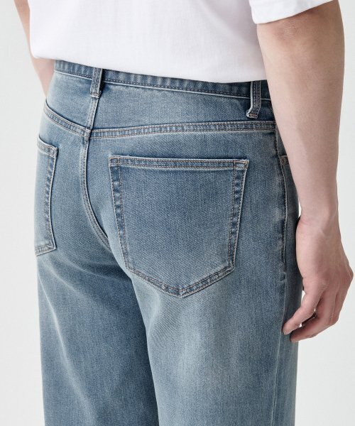 MUSINSA STANDARD（ムシンサスタンダード）の「[クールタンダード] ストレートデニムパンツ [ライトインディゴ]（デニムパンツ・メンズ・その他・40/31/33/26/27/28/29/38/42/36/34/32/30）」の13枚目の写真